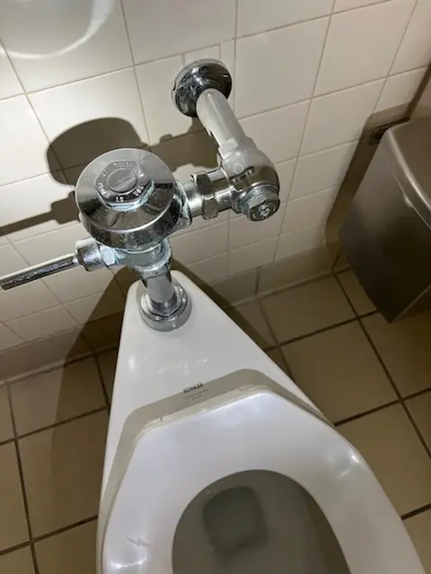 Fixture installation and repair for Garbage Disposal in Centennial Park